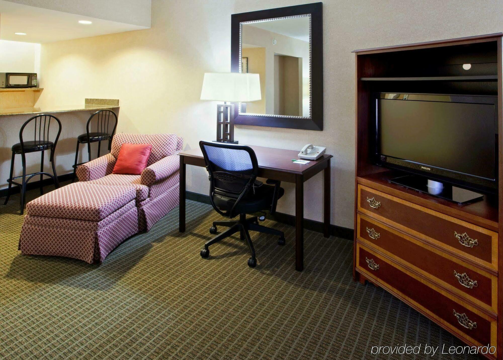 Holiday Inn Washington-Dulles International Airport By Ihg Sterling Eksteriør bilde